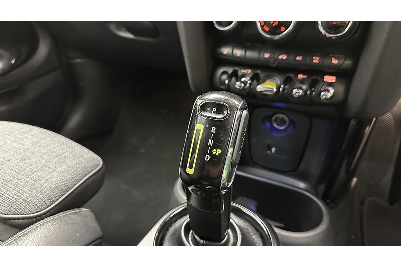 MINI Electric Hatch Cooper SE Level 2 - U3629