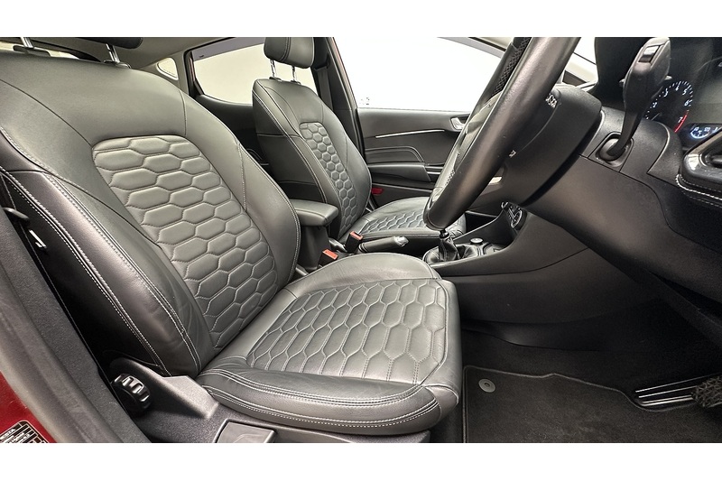 Ford Fiesta T EcoBoost MHEV Vignale Edition - U3631