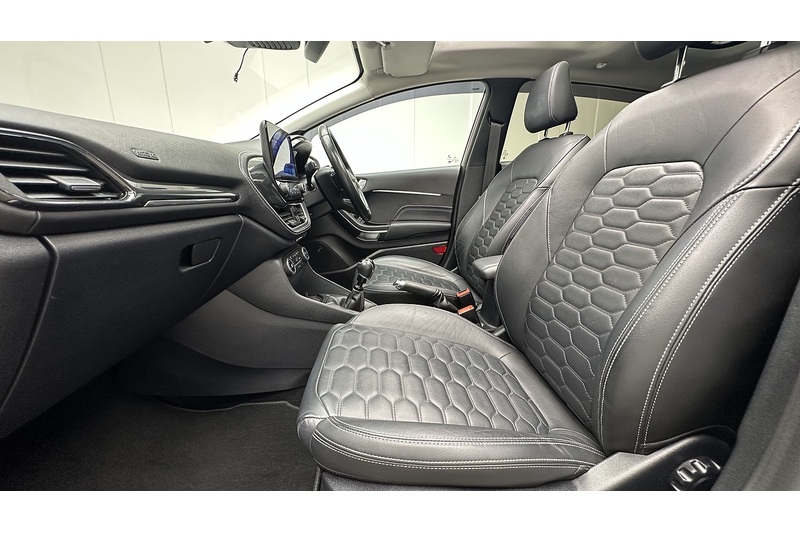 Ford Fiesta T EcoBoost MHEV Vignale Edition - U3631