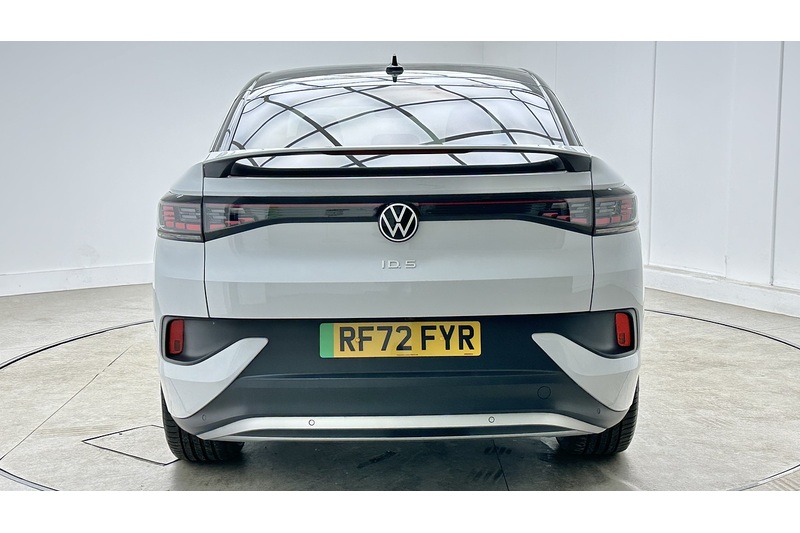 Volkswagen ID.5 Pro Performance Style - U3632