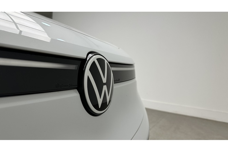 Volkswagen ID.5 Pro Performance Style - U3632