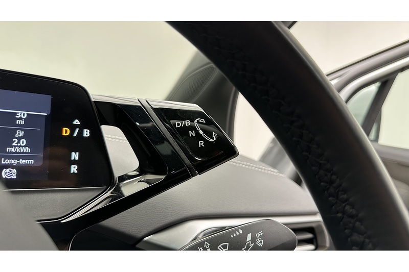 Volkswagen ID.5 Pro Performance Style - U3632