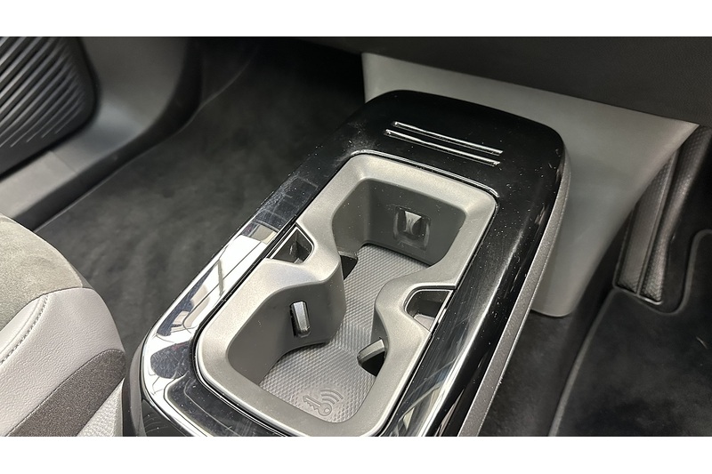 Volkswagen ID.5 Pro Performance Style - U3632