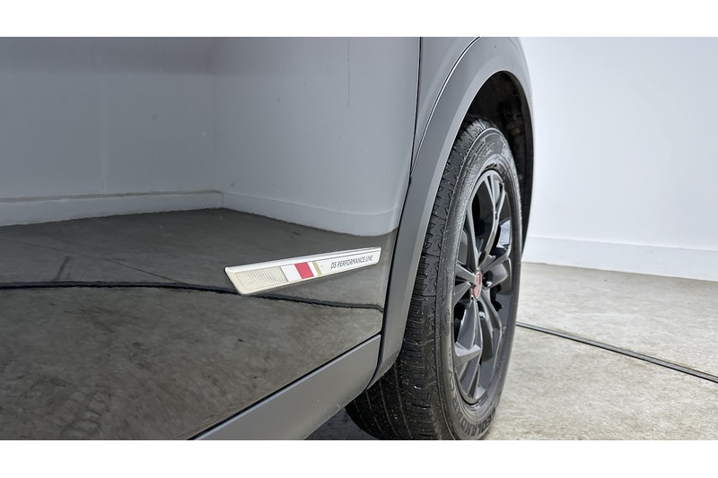 DS AUTOMOBILES DS 3 CROSSBACK E-TENSE Performance Line - U3636