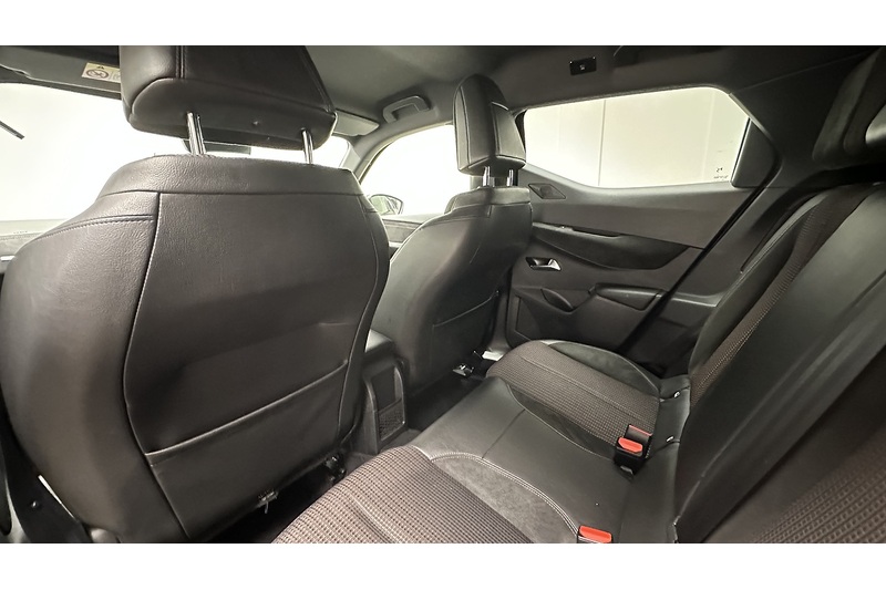 DS AUTOMOBILES DS 3 CROSSBACK E-TENSE Performance Line - U3636