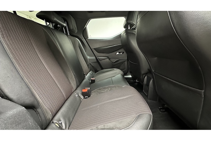 DS AUTOMOBILES DS 3 CROSSBACK E-TENSE Performance Line - U3636