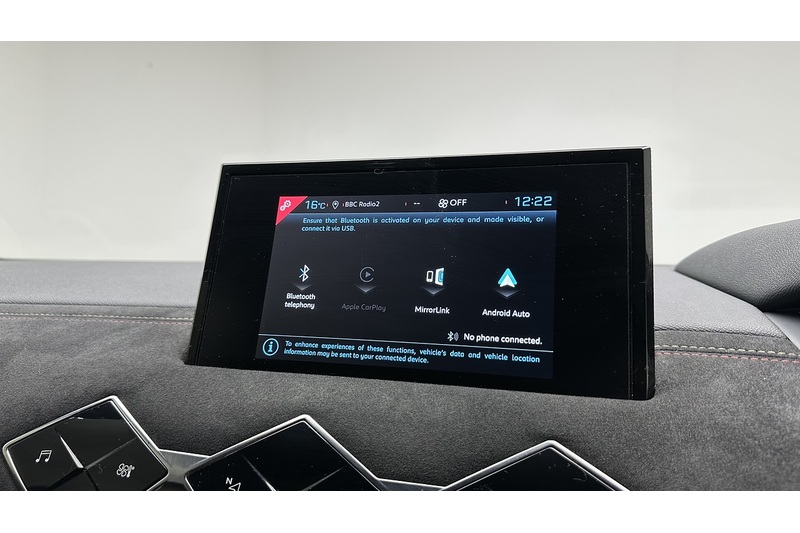 DS AUTOMOBILES DS 3 CROSSBACK E-TENSE Performance Line - U3636