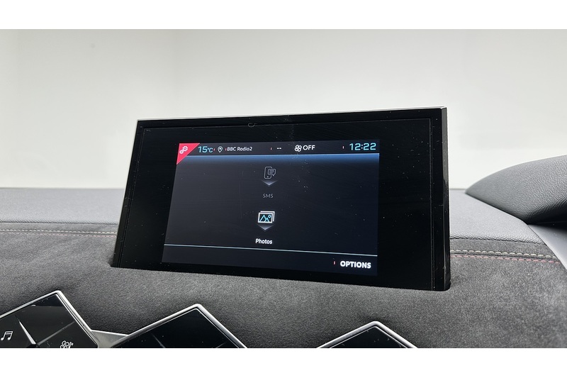 DS AUTOMOBILES DS 3 CROSSBACK E-TENSE Performance Line - U3636