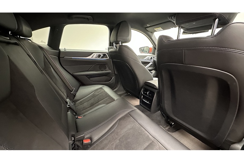 BMW i4 40 M Sport - U3655