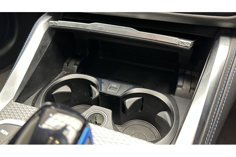 BMW i4 40 M Sport - U3655