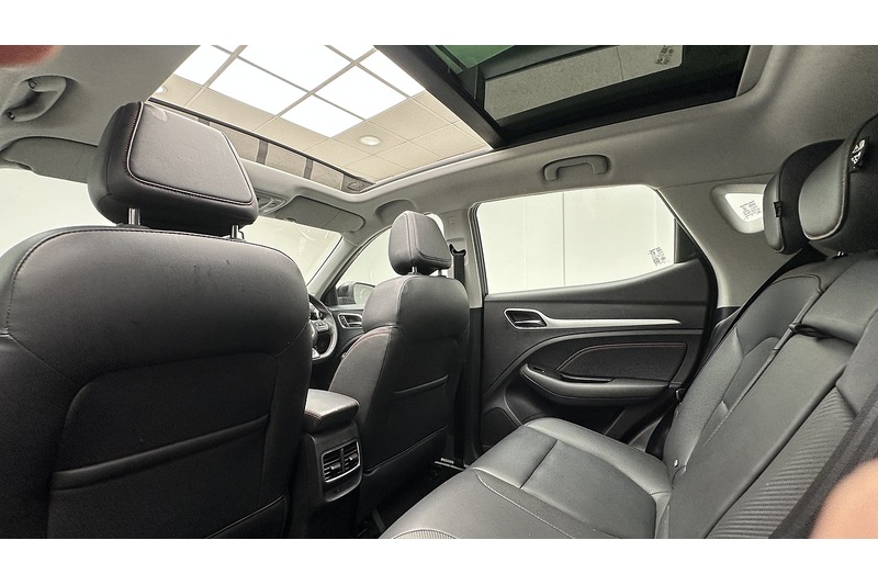 MG MG ZS Trophy - U3657