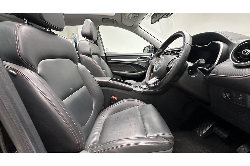MG MG ZS Trophy - U3657