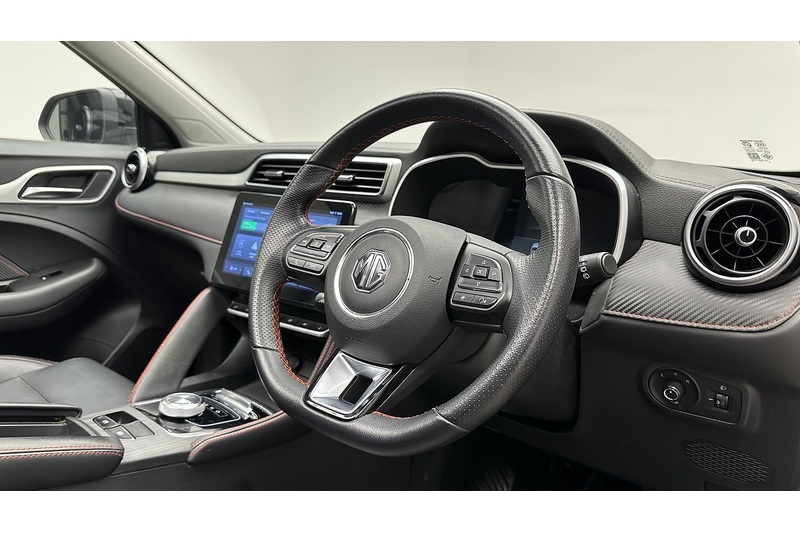 MG MG ZS Trophy - U3657
