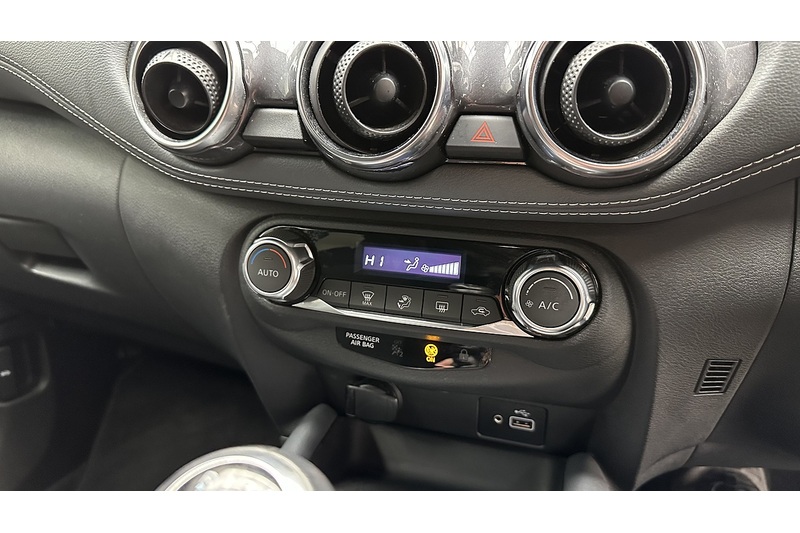 Nissan Juke DIG-T N-Connecta - U3658