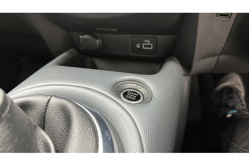 Nissan Juke DIG-T N-Connecta - U3658