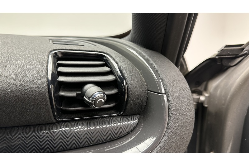 MINI Clubman Cooper Sport - U3659