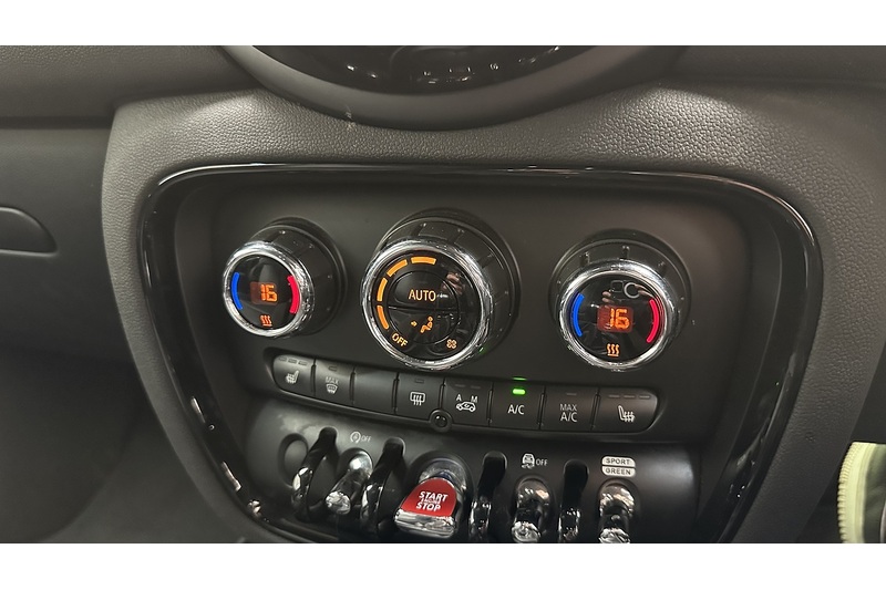 MINI Clubman Cooper Sport - U3659