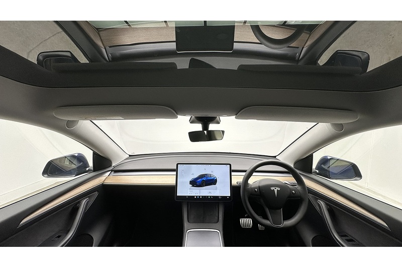 Tesla Model Y Performance - U3661