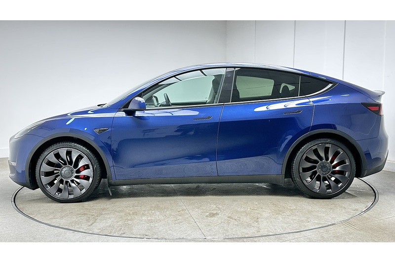 Tesla Model Y Performance - U3661