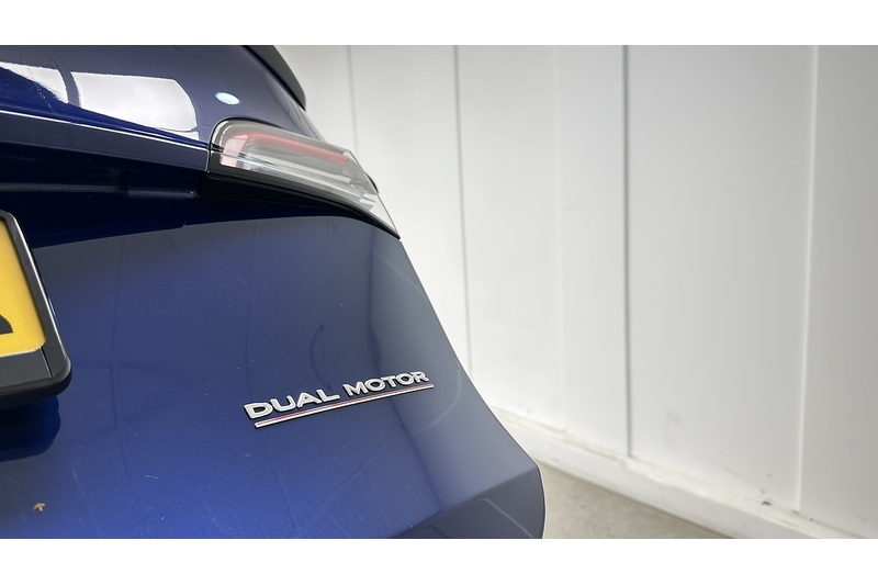 Tesla Model Y Performance - U3661