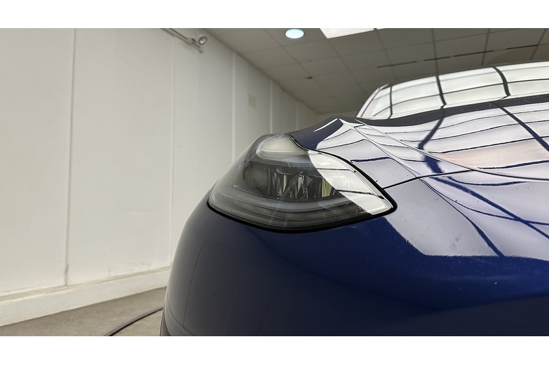 Tesla Model Y Performance - U3661