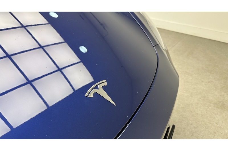 Tesla Model Y Performance - U3661