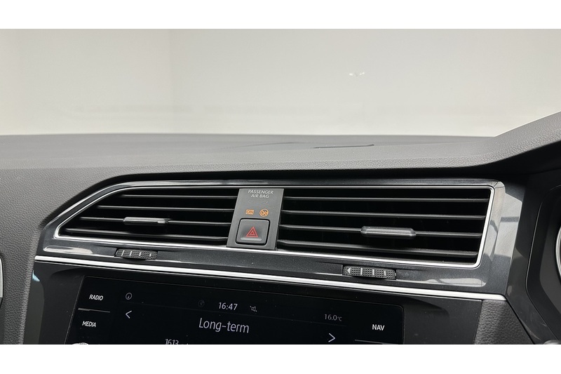 Volkswagen Tiguan TDI Match - U3662