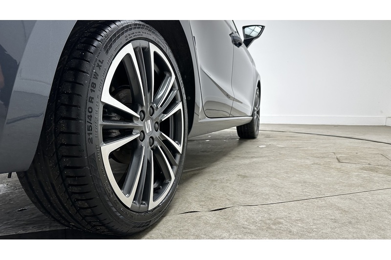SEAT Ibiza TSI XCELLENCE Lux - U3669