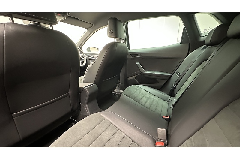 SEAT Ibiza TSI XCELLENCE Lux - U3669