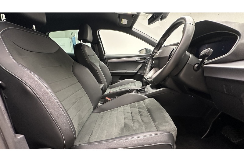 SEAT Ibiza TSI XCELLENCE Lux - U3669