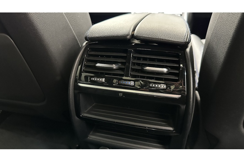 BMW 5 Series 520d MHT M Sport - U3672