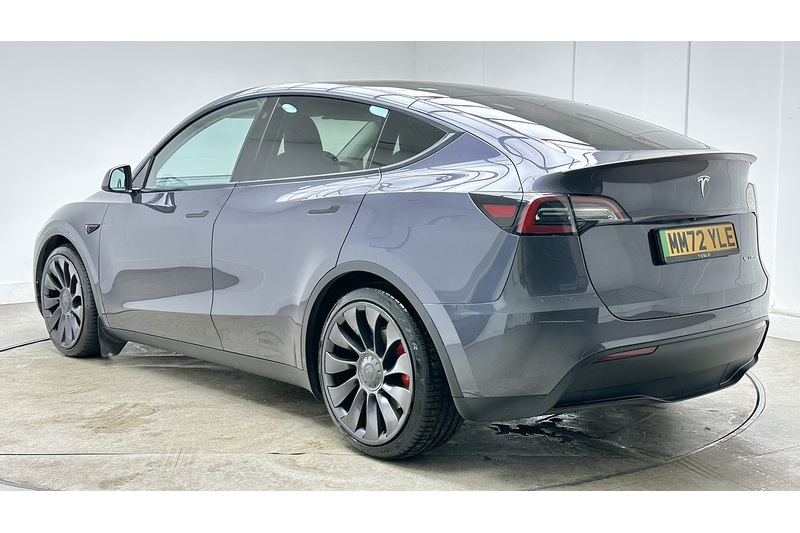 Tesla Model Y Performance - U3677