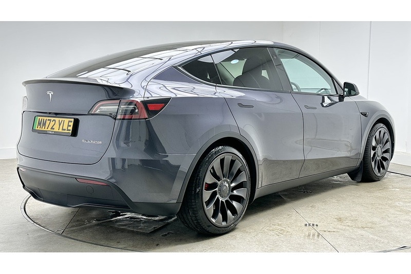Tesla Model Y Performance - U3677
