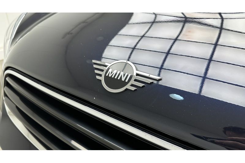 MINI Countryman Cooper Exclusive - U3709