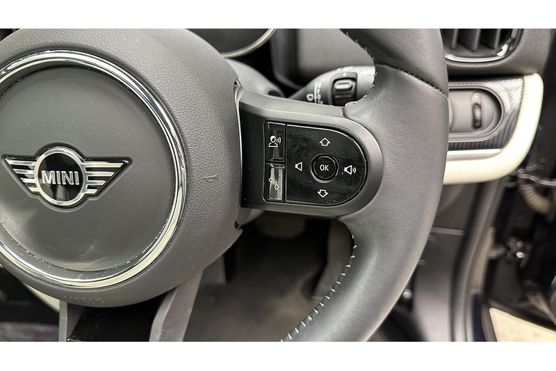 MINI Countryman Cooper Exclusive - U3709