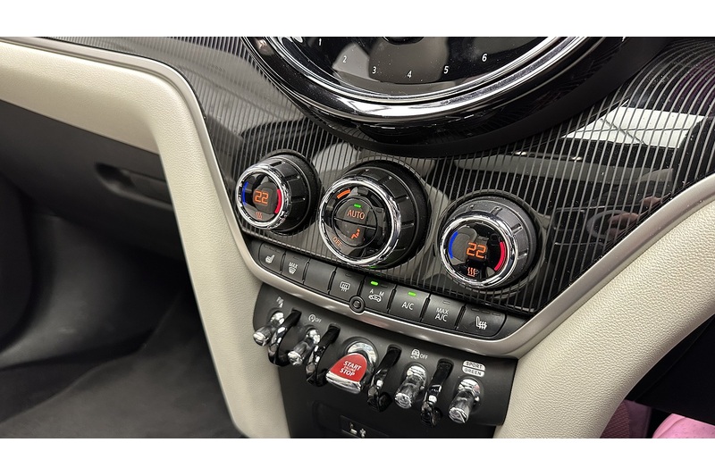 MINI Countryman Cooper Exclusive - U3709
