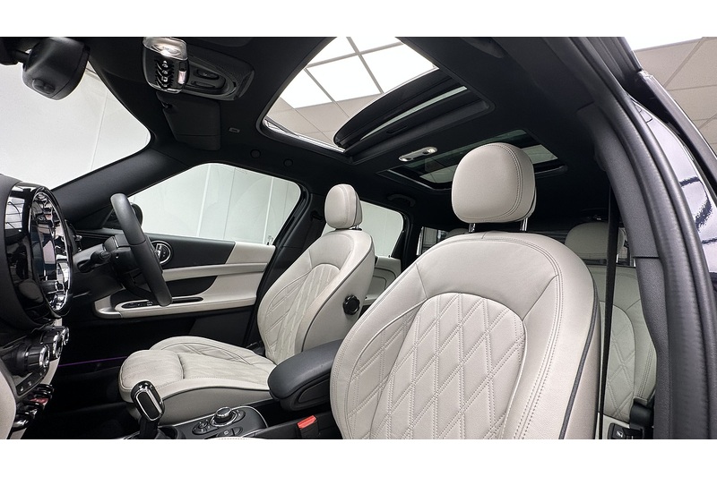 MINI Countryman Cooper Exclusive - U3709