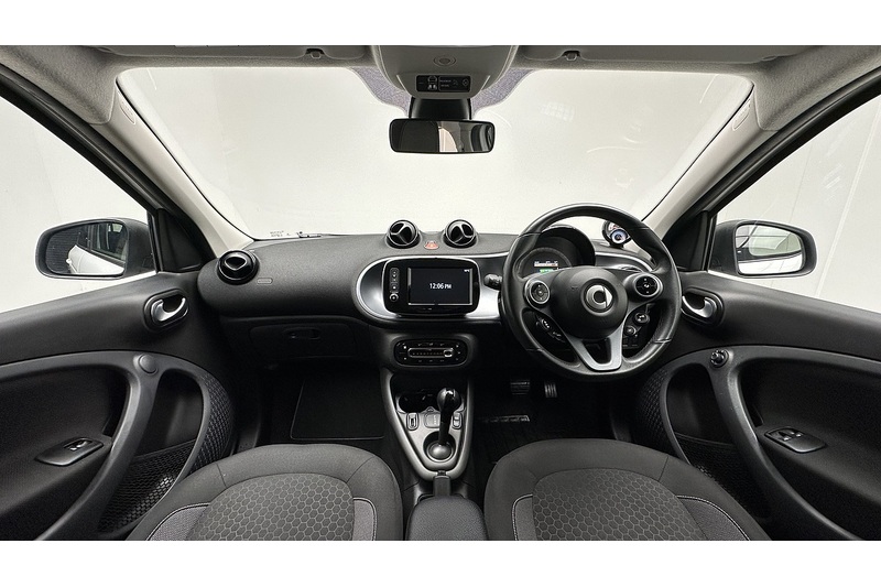 Smart forfour 17.6kWh Passion Advanced Hatchback 5dr Electric Auto (22kW Charger) (82 ps) - U371