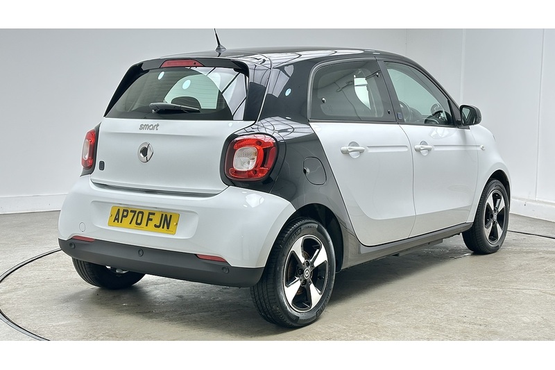 Smart forfour 17.6kWh Passion Advanced Hatchback 5dr Electric Auto (22kW Charger) (82 ps) - U371
