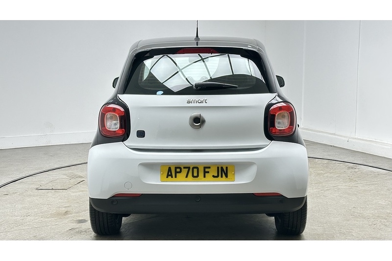 Smart forfour 17.6kWh Passion Advanced Hatchback 5dr Electric Auto (22kW Charger) (82 ps) - U371