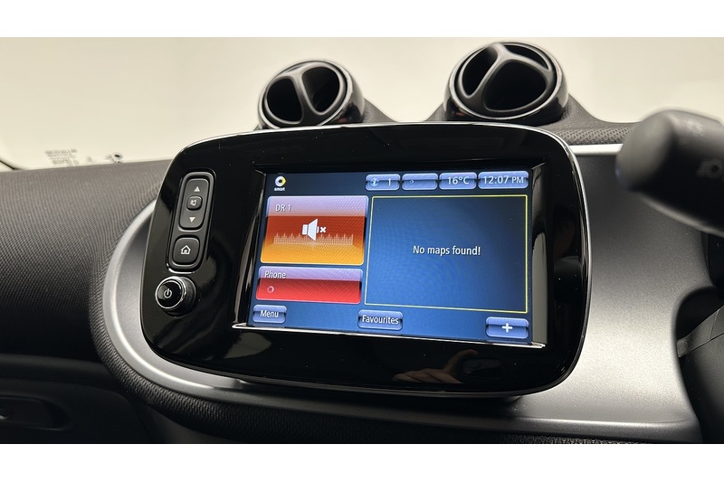 Smart forfour 17.6kWh Passion Advanced Hatchback 5dr Electric Auto (22kW Charger) (82 ps) - U371