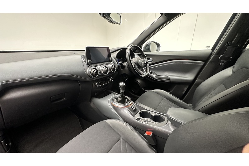 Nissan Juke DIG-T Tekna - U3712
