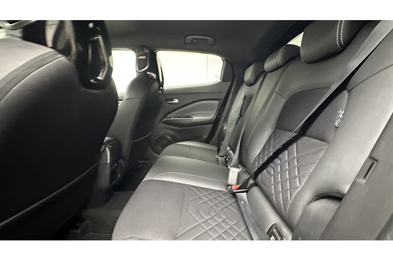 Nissan Juke DIG-T Tekna - U3712