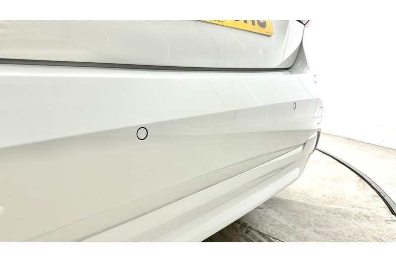 BMW 1 Series 118i SE - U3719