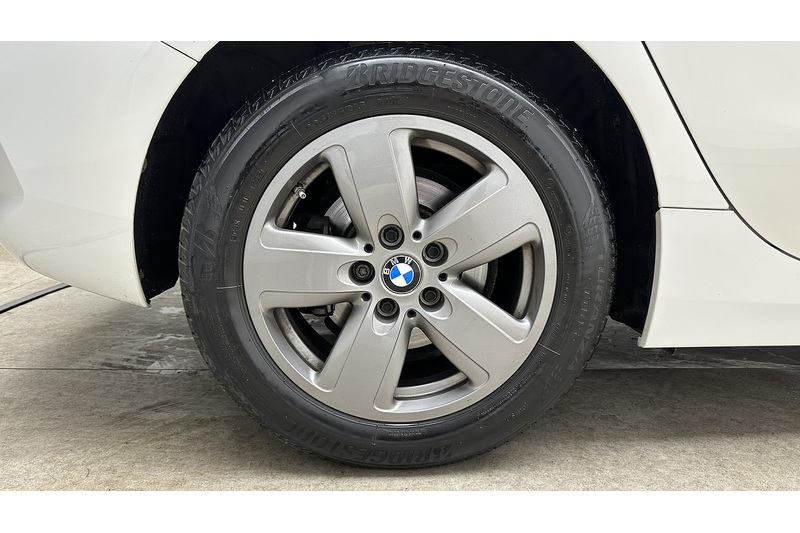 BMW 1 Series 118i SE - U3719