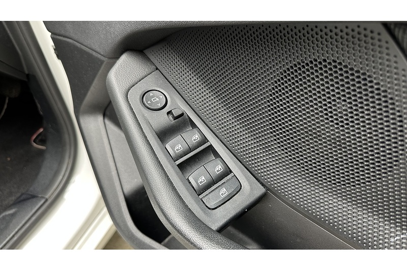 BMW 1 Series 118i SE - U3719