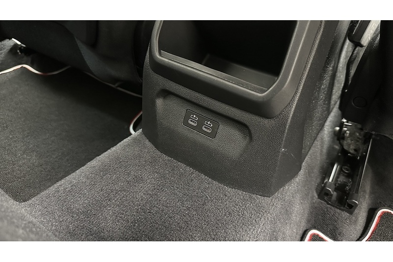 BMW 1 Series 118i SE - U3719