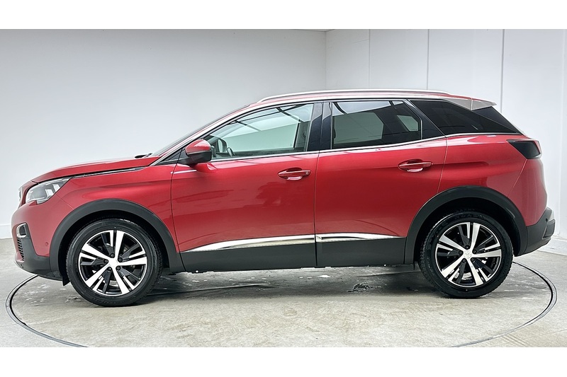 Peugeot 3008 PureTech Allure - U3720