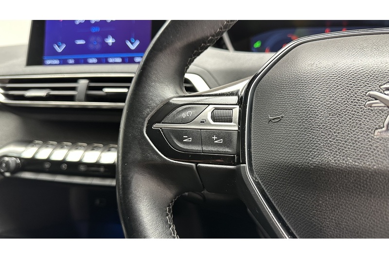 Peugeot 3008 PureTech Allure - U3720