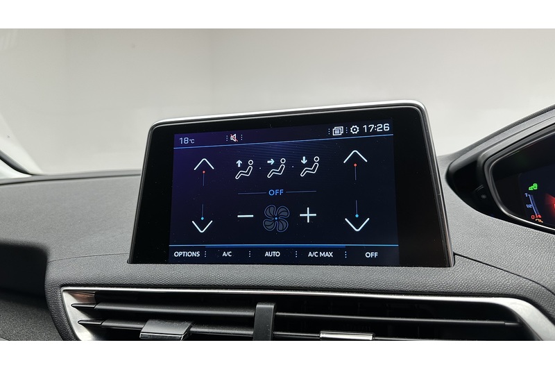 Peugeot 3008 PureTech Allure - U3720